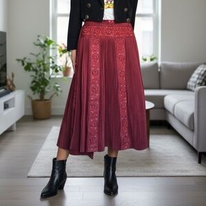 VTG Handmade Apron 2pc Skirt Midi Plisse Accordion Pleat Beaded Boho Burgundy M
